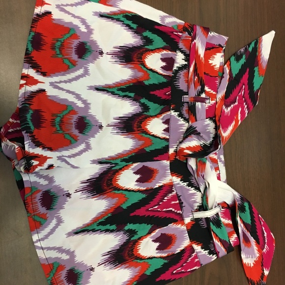 WetSeal XS Shorts - Picture 1 of 2